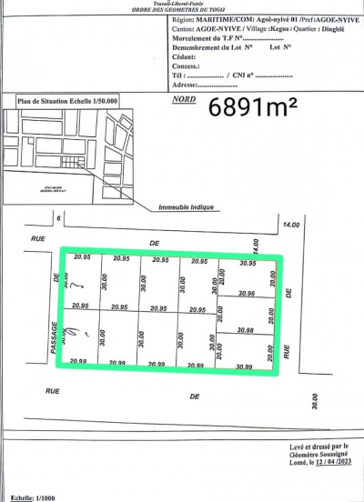 11 lots collés cloturés avec titre foncier à 30m du goudron